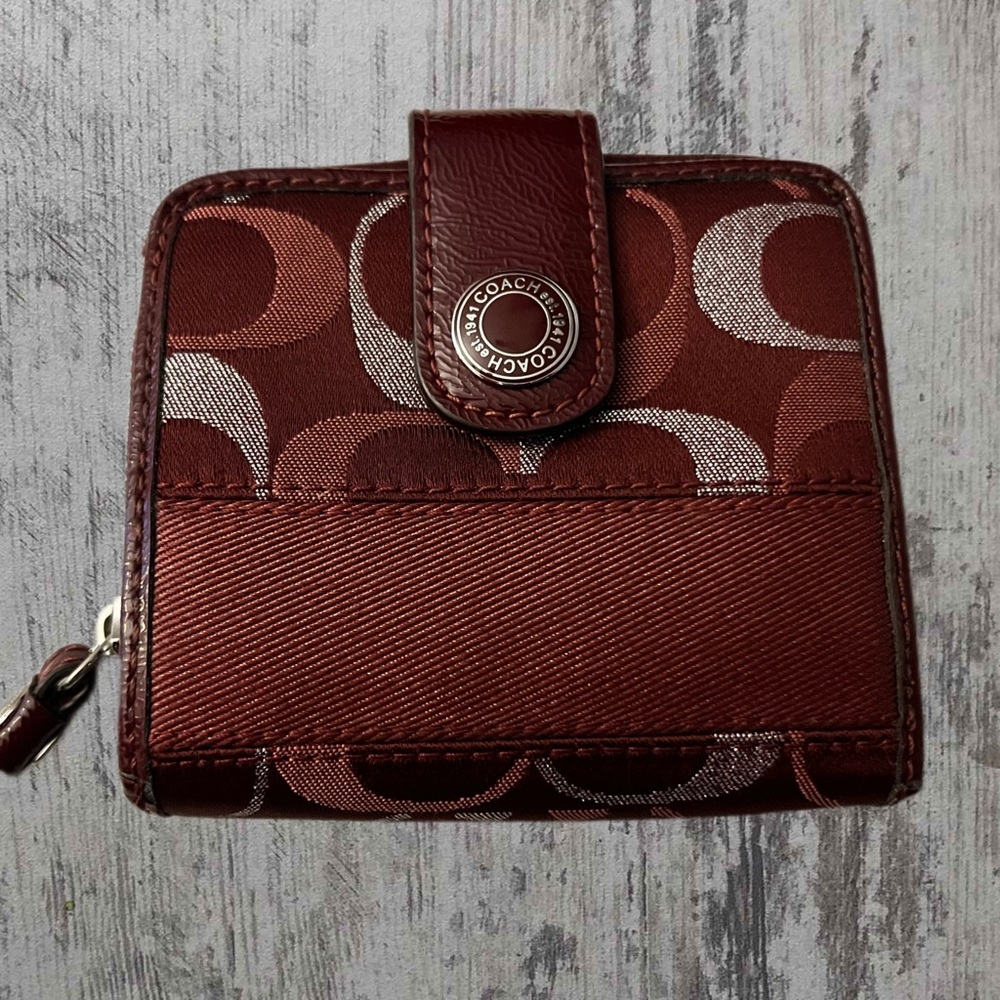 Vintage Coach Burgundy and Silver Wallet (Matching Swingpack in Closet)